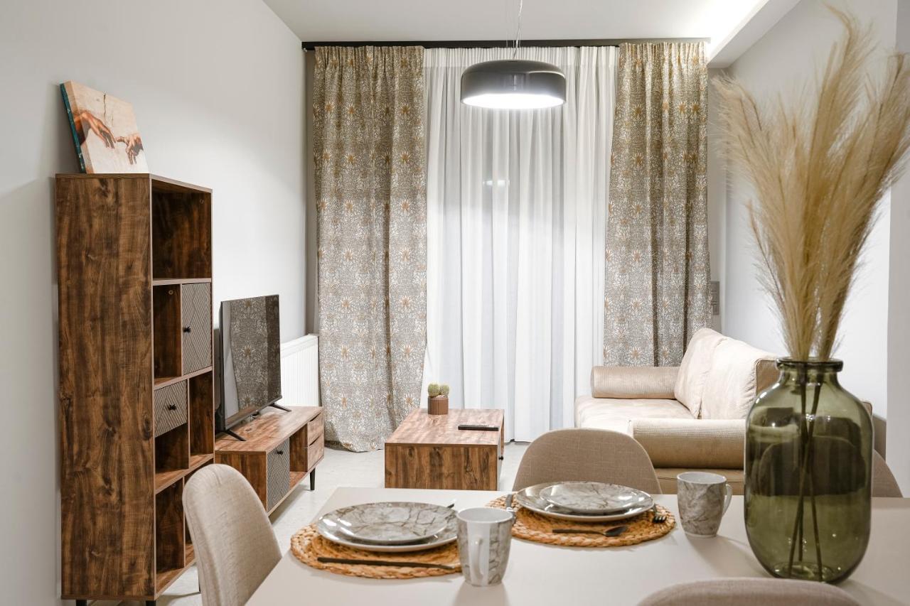 Quattro Luxury Apartments Трикала Экстерьер фото