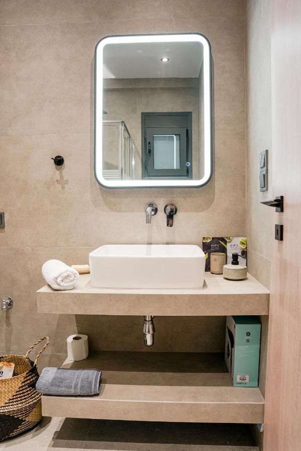 Quattro Luxury Apartments Трикала Экстерьер фото
